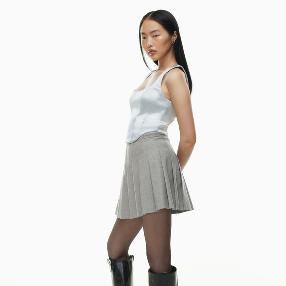 Aritzia Sunday Best Shiloh Satin Bustier - Picture 3 of 8